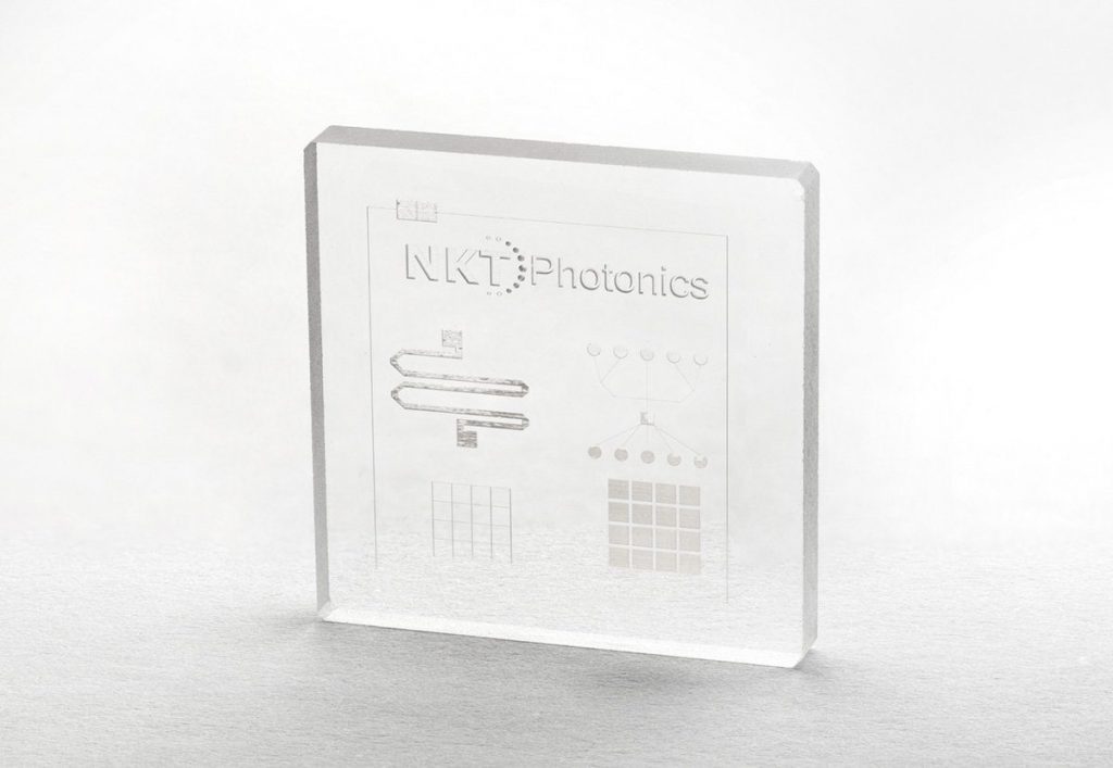 NKT white glass