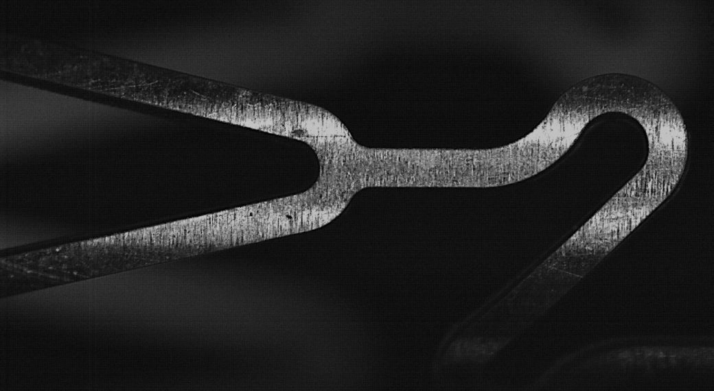 High-energy femtosecond laser micromachining of nitinol stents