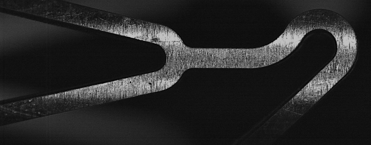 High-energy femtosecond laser micromachining of nitinol stents